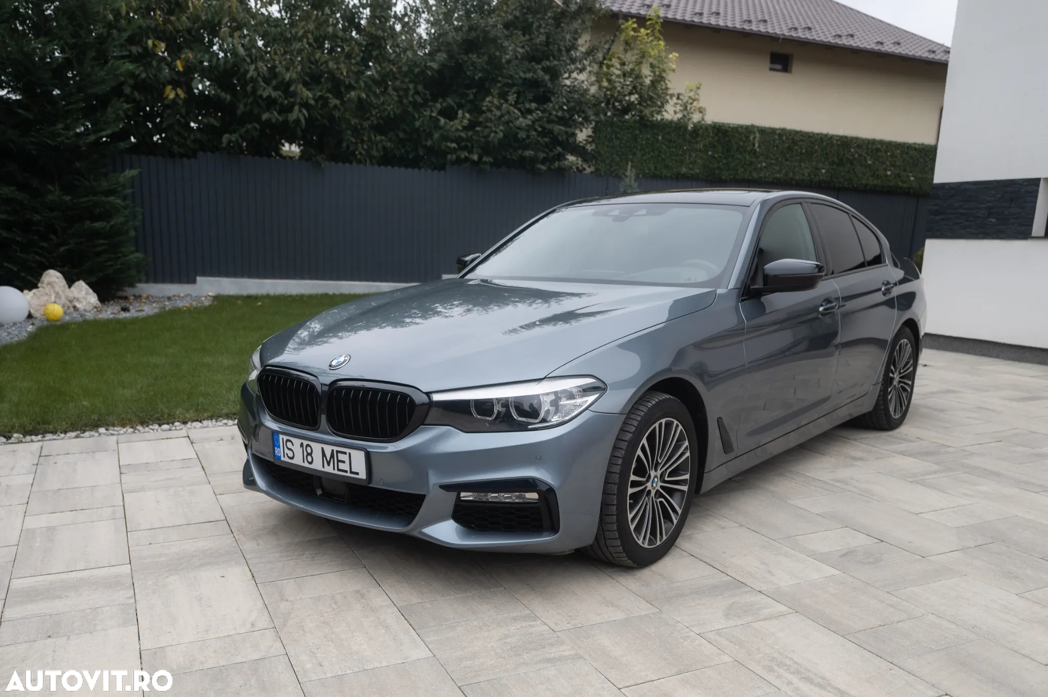 BMW Seria 5 520d AT - 3