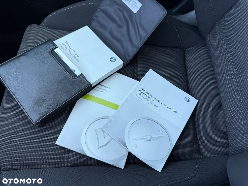 Volkswagen Passat 2.0 TDI SCR DSG Highline - 27