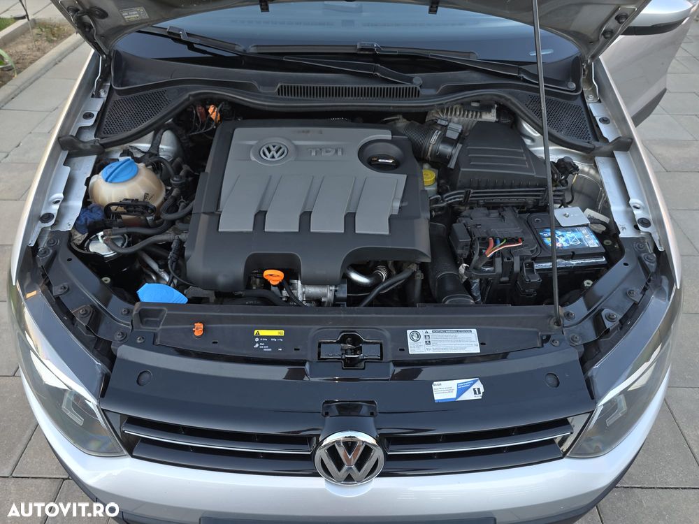 Volkswagen Polo - 12