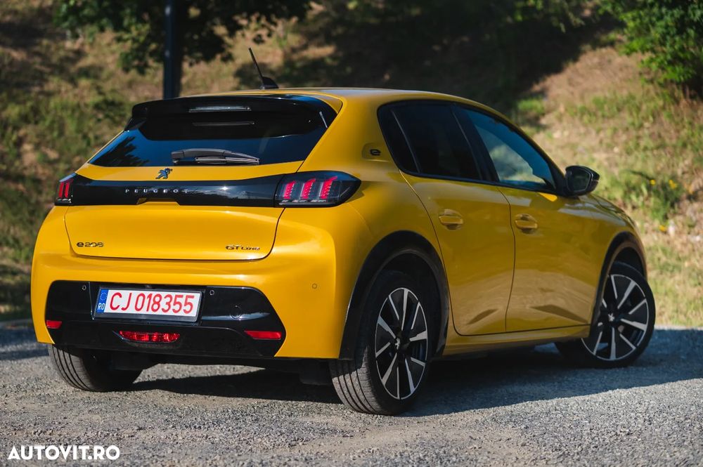 Peugeot 208 e-208 GT-Line - 9
