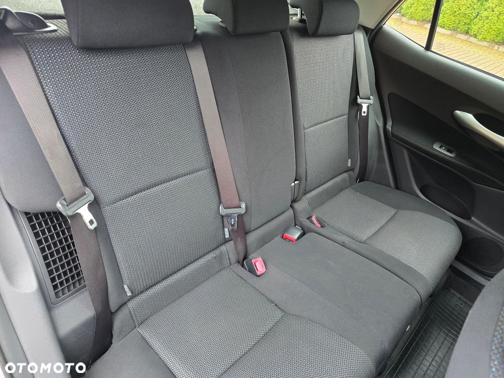 Toyota Auris 1.8 HSD Sol - 22