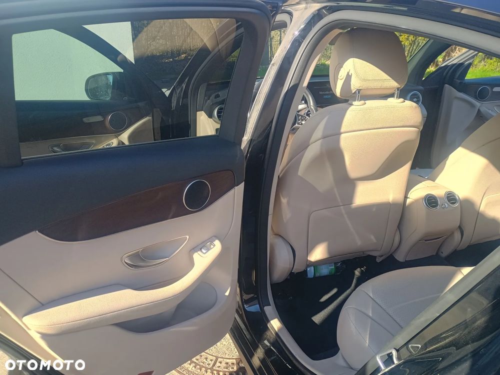 Mercedes-Benz GLC 200 d 4-Matic - 17