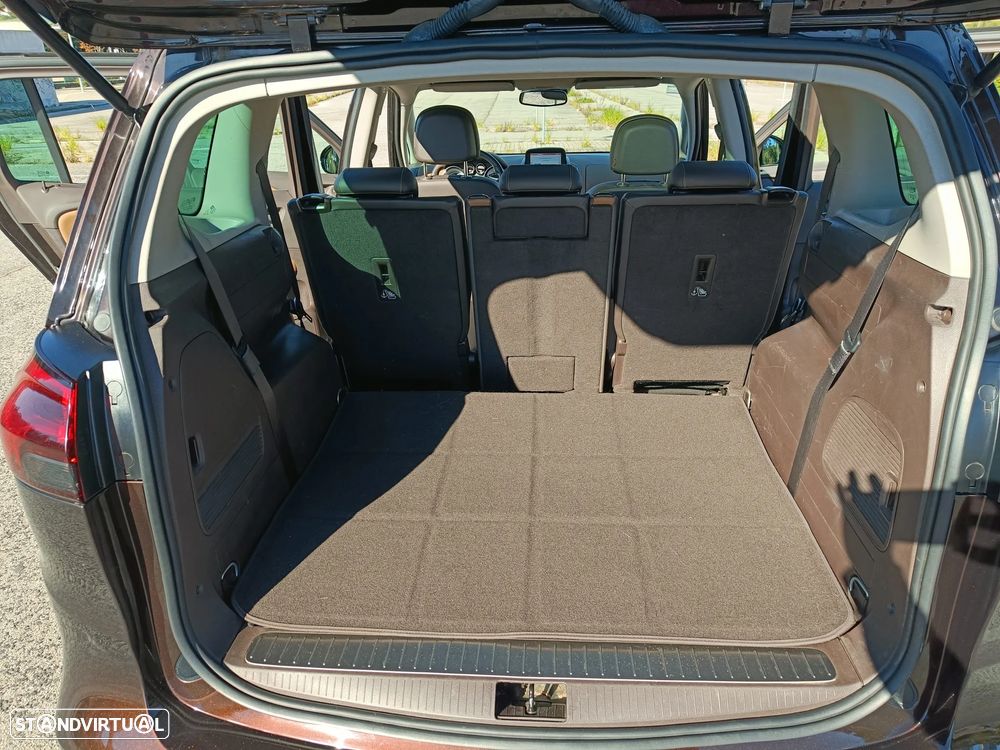 Opel Zafira 1.6 CDTi Cosmo - 35