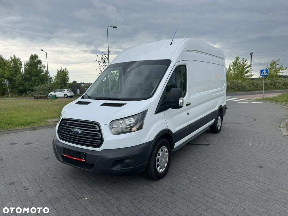 Ford Transit - 1