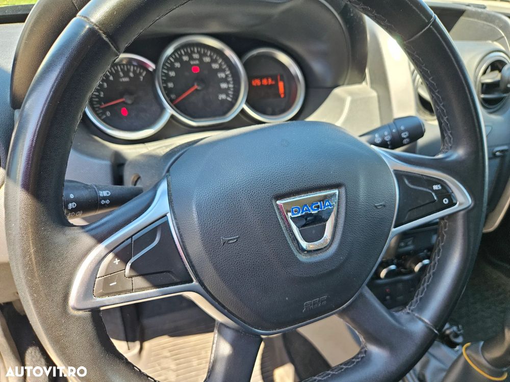 Dacia Duster 1.6 SCe Prestige jante 16" - 8