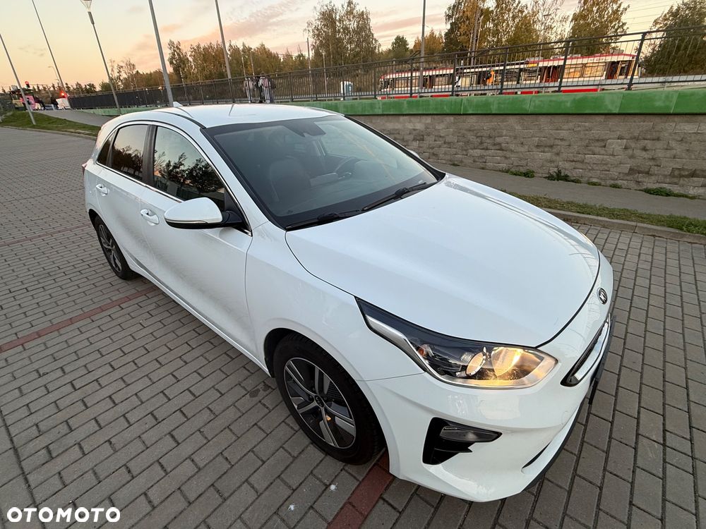 Kia Ceed - 14