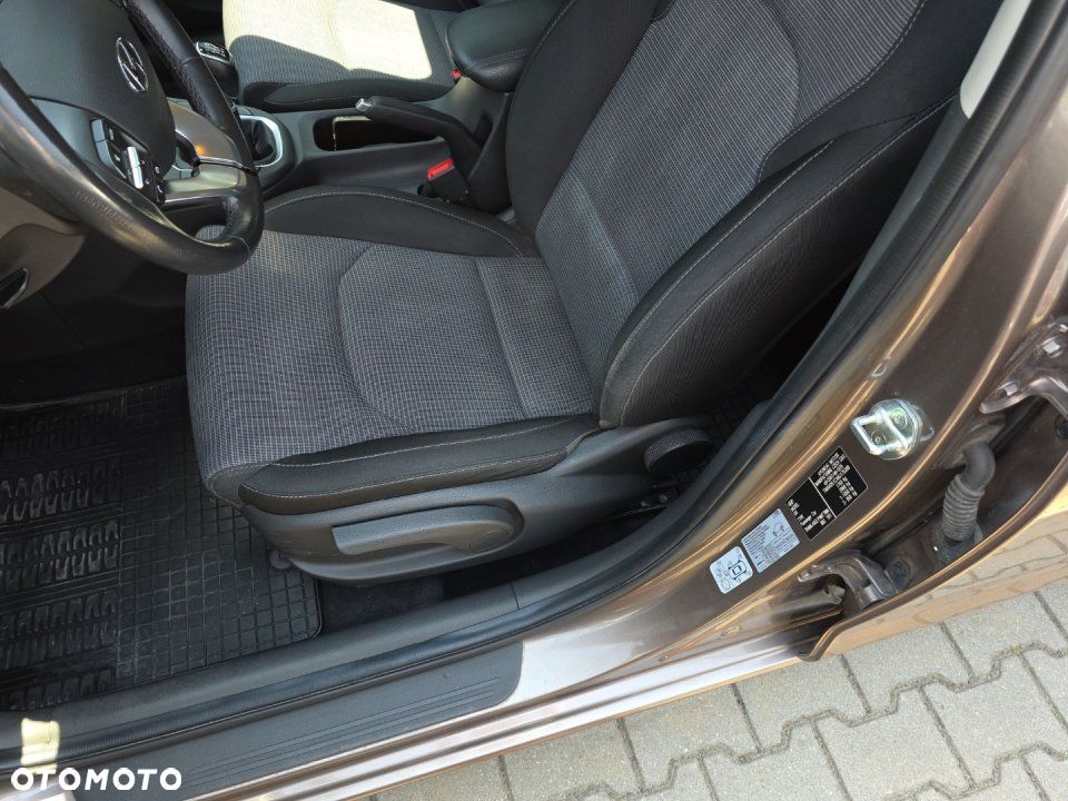 Hyundai i30 - 18