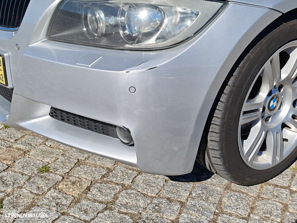BMW 318 d Pack M - 3