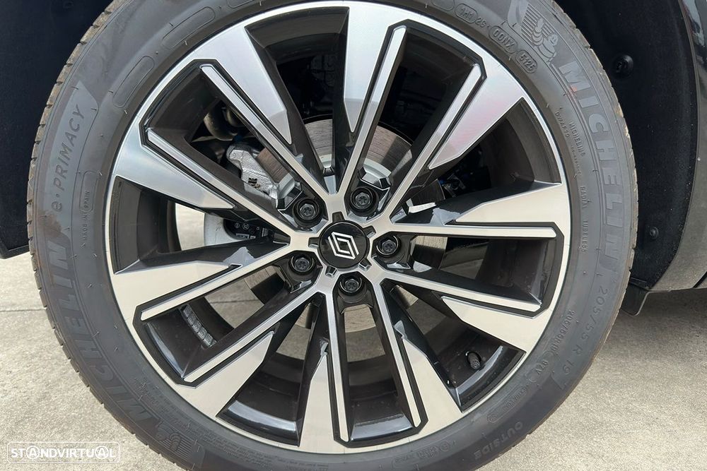 Renault Austral 1.2 E-Tech Techno — photo 4