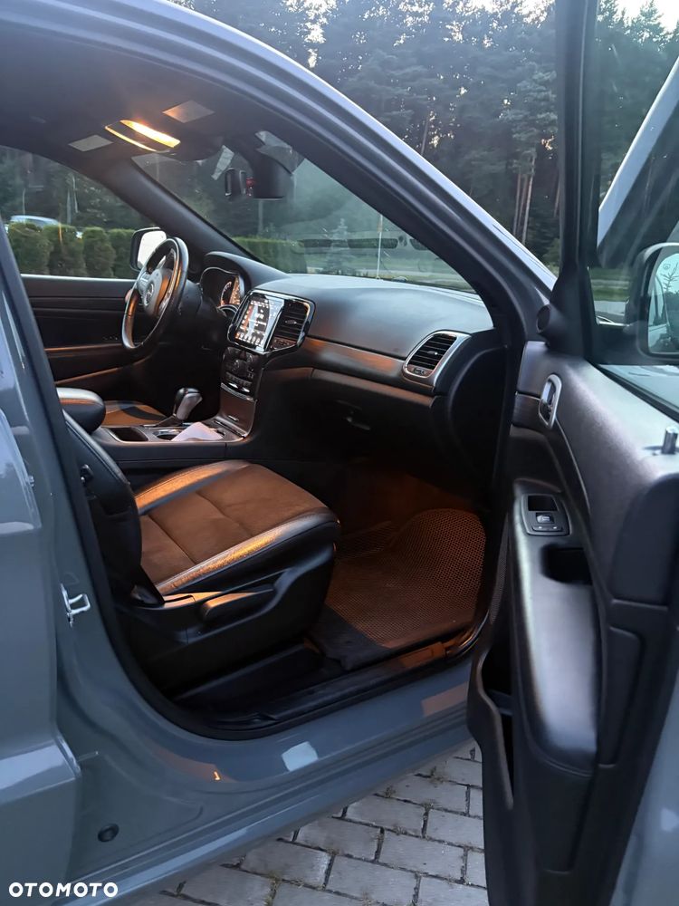 Jeep Grand Cherokee - 6