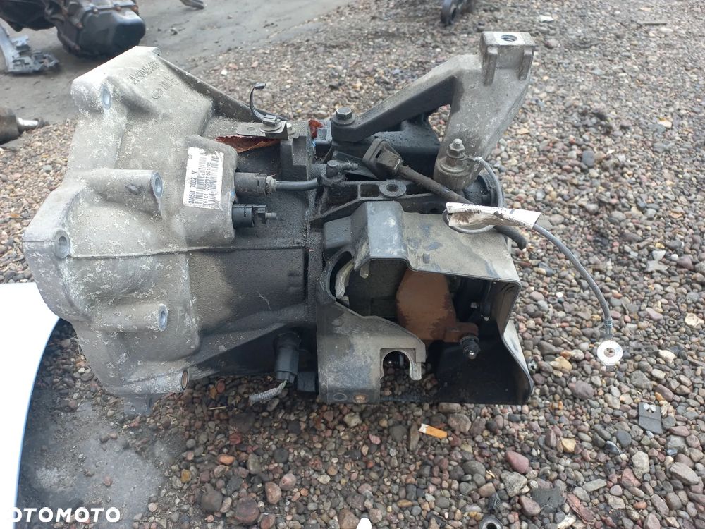 Ford Focus mk2 1.6 benzyna 05r skrzynia biegów 3M5R7002-NE - 3