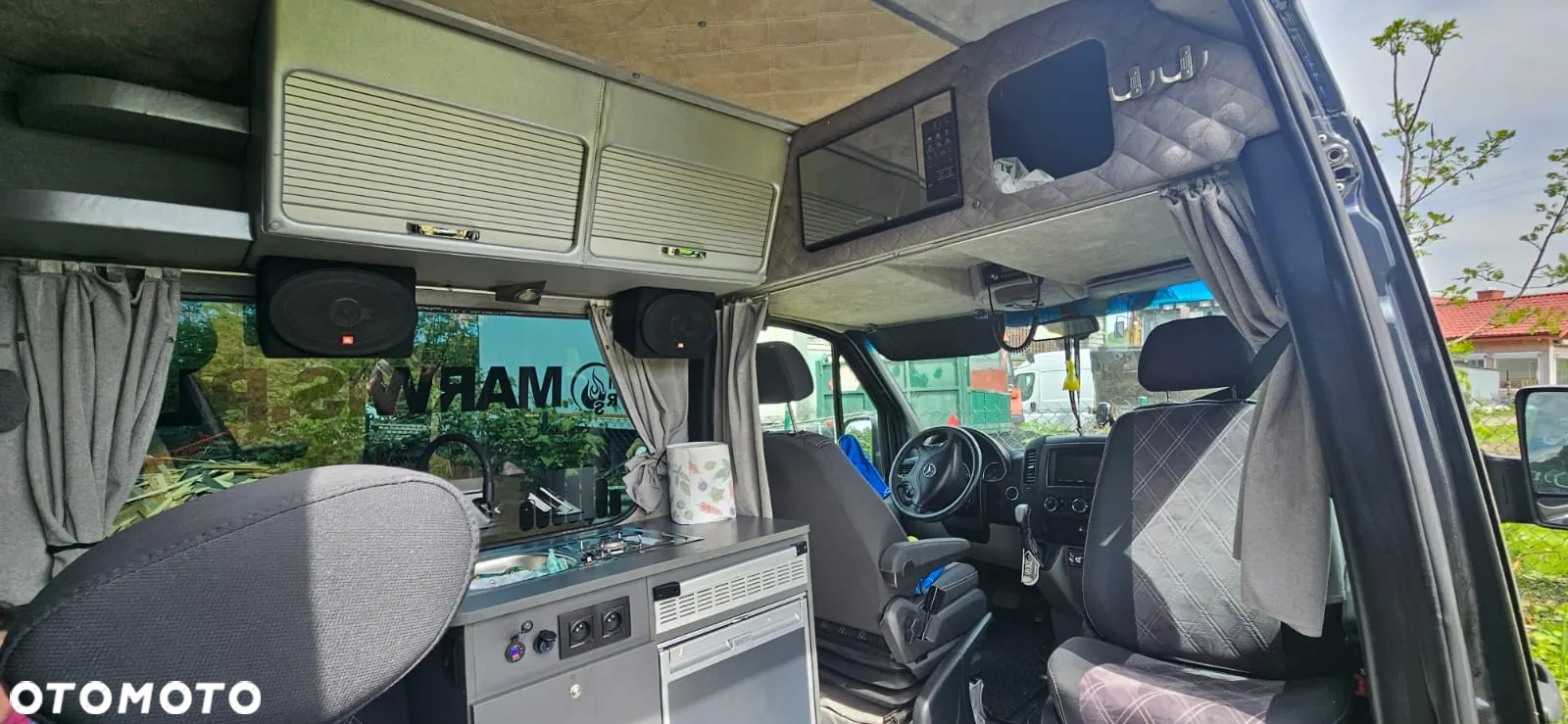 Mercedes-Benz Sprinter - 4