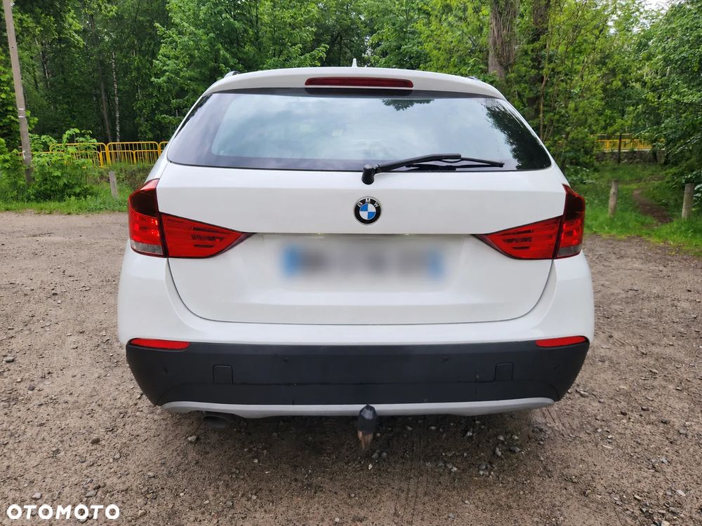 BMW X1 xDrive18d xLine - 4