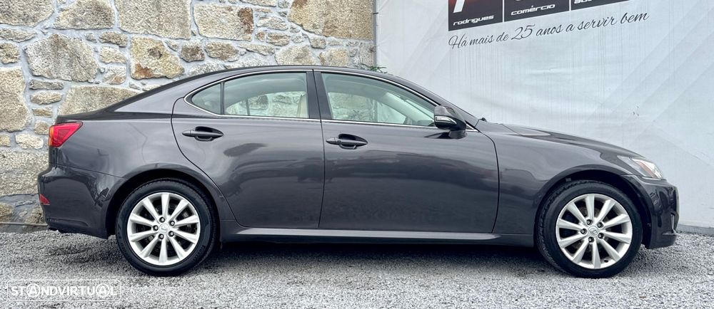 Lexus IS 220 d Executive 6G - 21