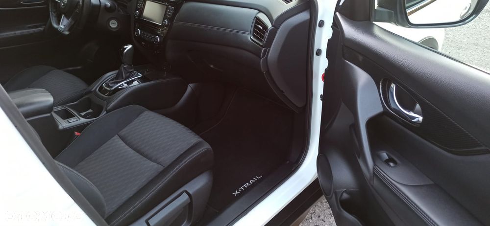 Nissan X-Trail 1.6 DCi Tekna 2WD Xtronic - 9