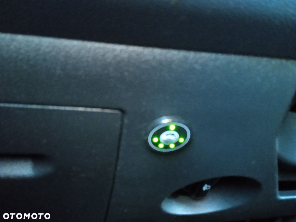 Dacia Duster 1.6 SCe Laureate S&S - 20