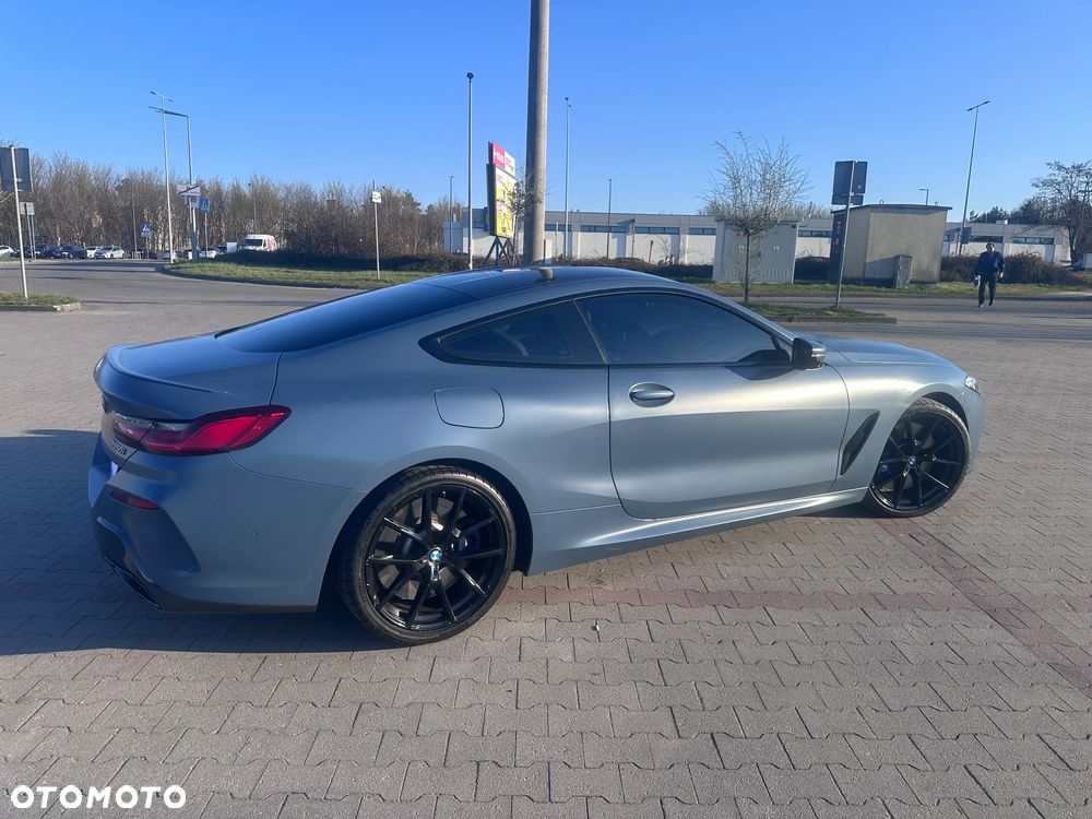 BMW Seria 8 - 11