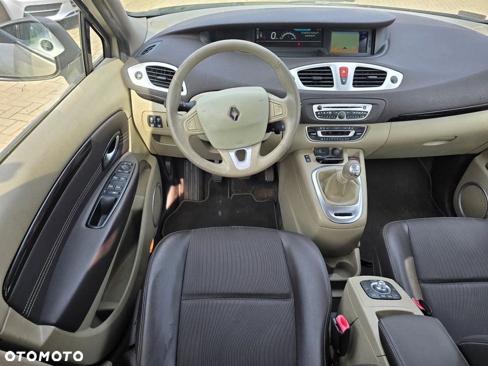Renault Scenic - 7