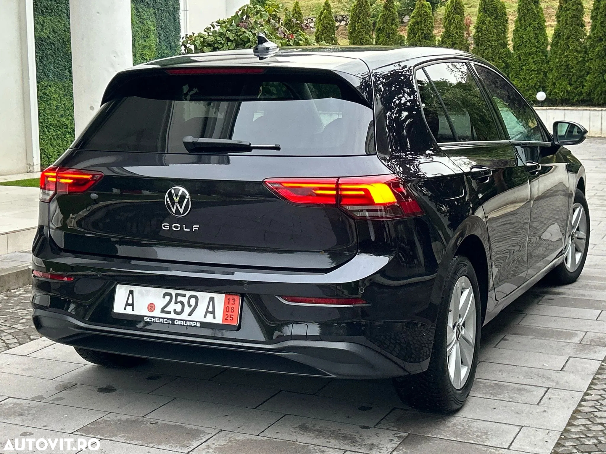 Volkswagen Golf 2.0 TDI DSG Life - 8