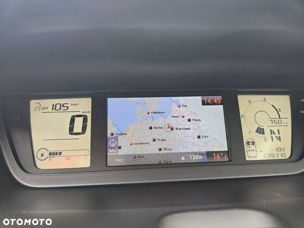 Citroën C4 Grand Picasso - 28