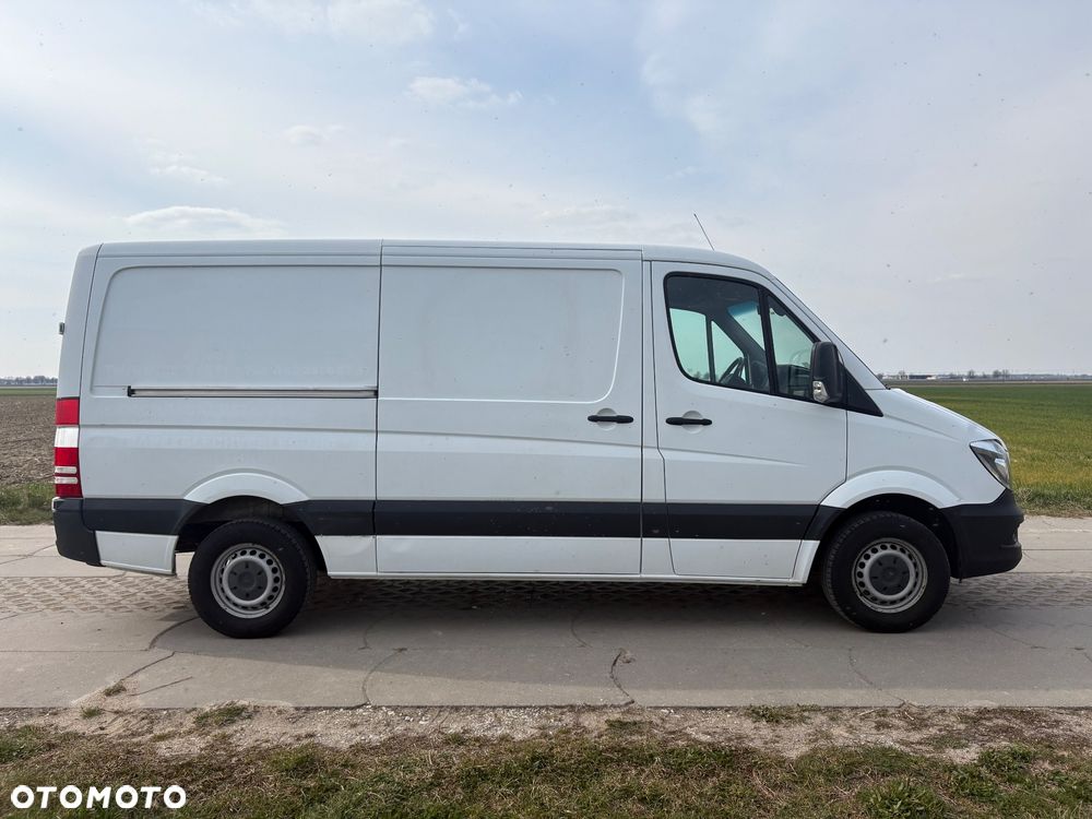 Mercedes-Benz Sprinter 319 - 4