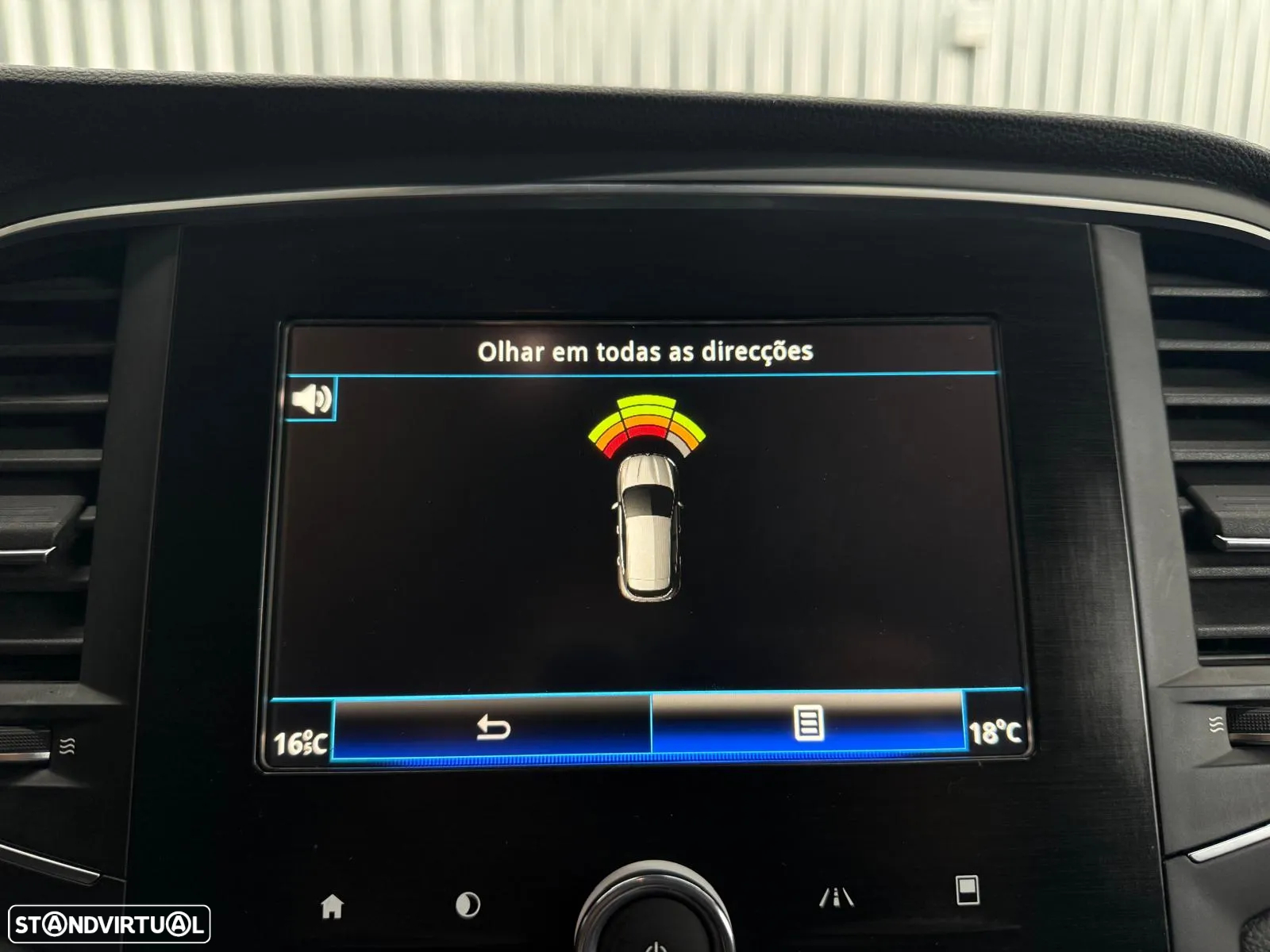 Renault Mégane 1.5 Blue dCi GT Line - 16
