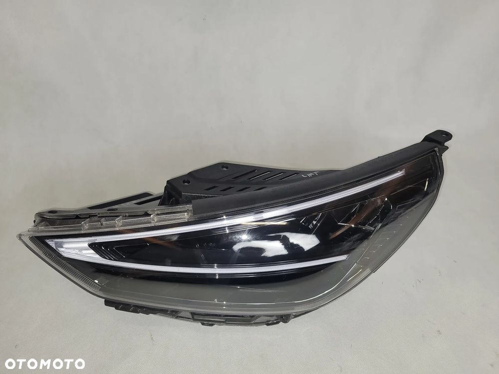 HYUNDAI I30 III LIFT- LAMPA LAMPY PRZEDNIE PRZÓD - 13