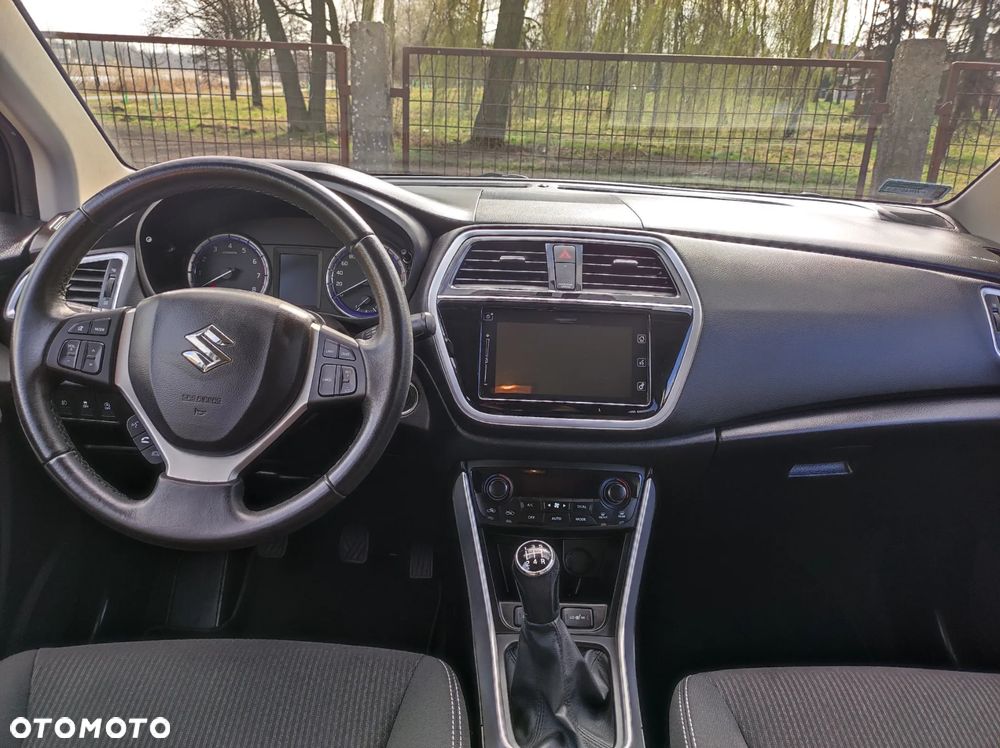 Suzuki SX4 - 4