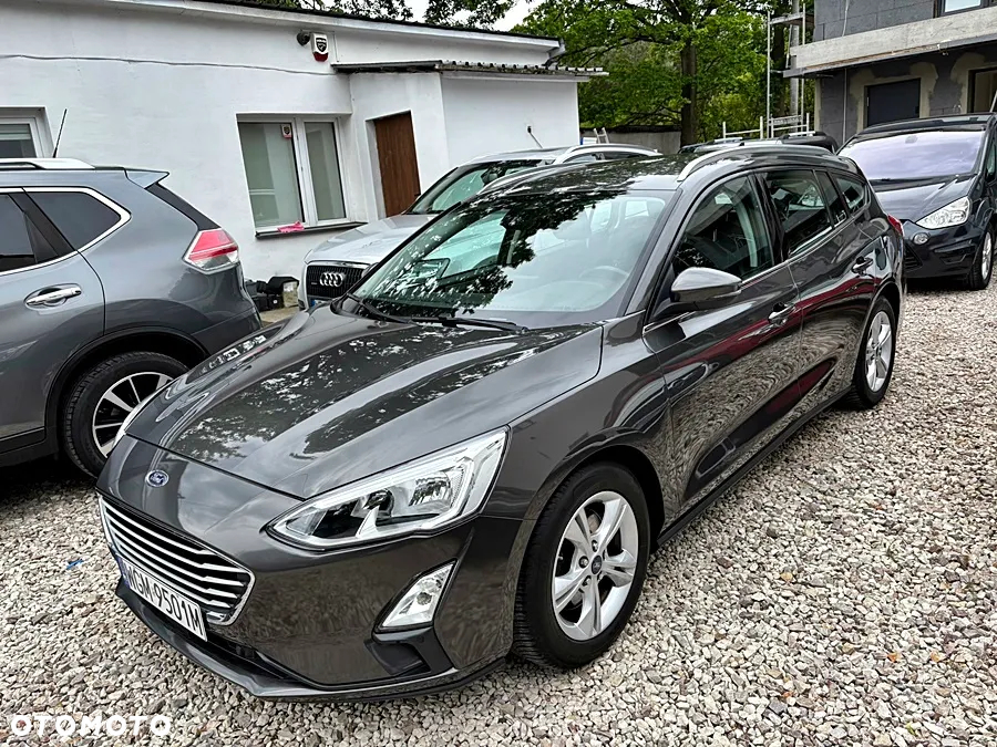 Ford Focus Turnier 1.5 EcoBlue Start-Stopp-System COOL&CONNECT - 2