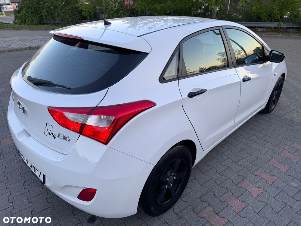 Hyundai i30 - 19