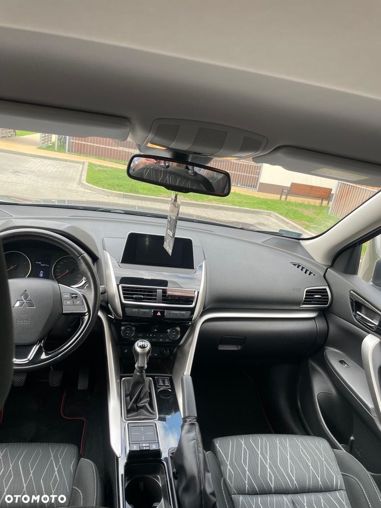 Mitsubishi Eclipse Cross 1.5 T Intense - 9