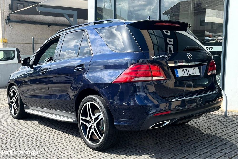 Mercedes-Benz GLE 350 d 4-Matic - 24