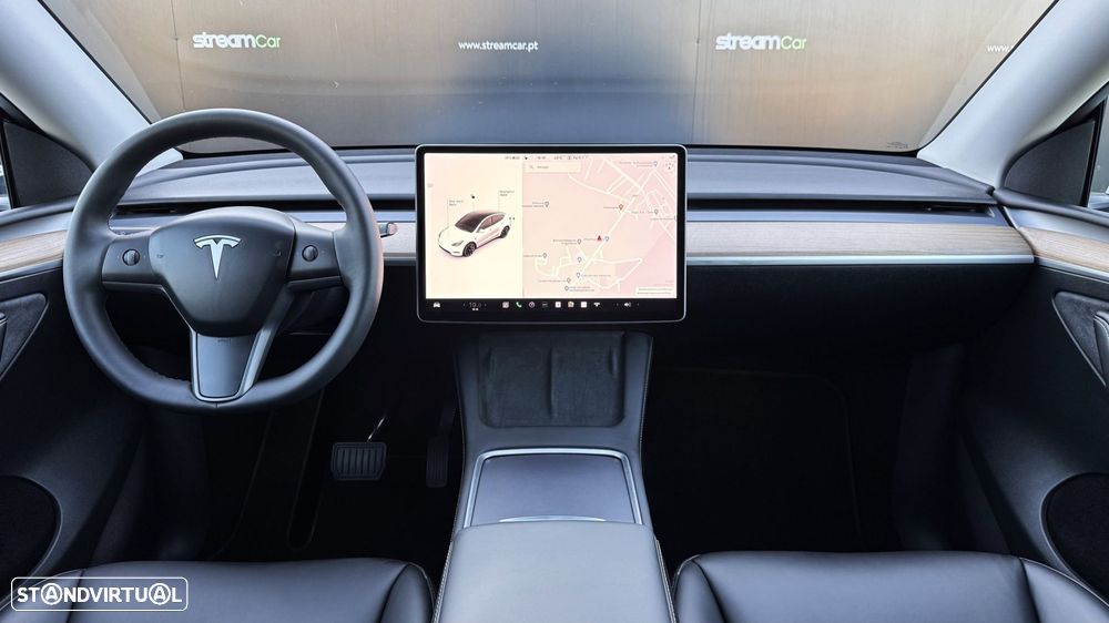 Tesla Model Y Standard - 14