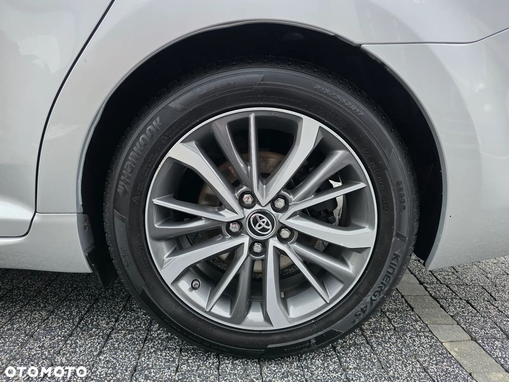 Toyota Avensis Touring Sports 1.8 Multidrive S Executive - 30