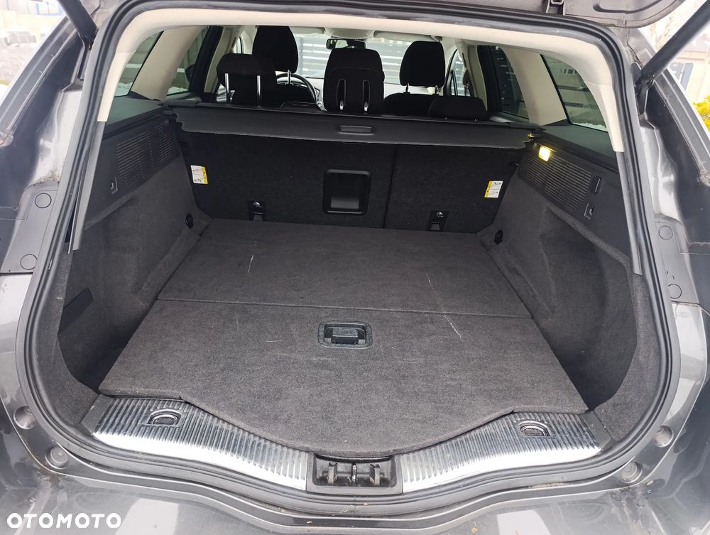 Ford Mondeo 2.0 EcoBlue Titanium - 14