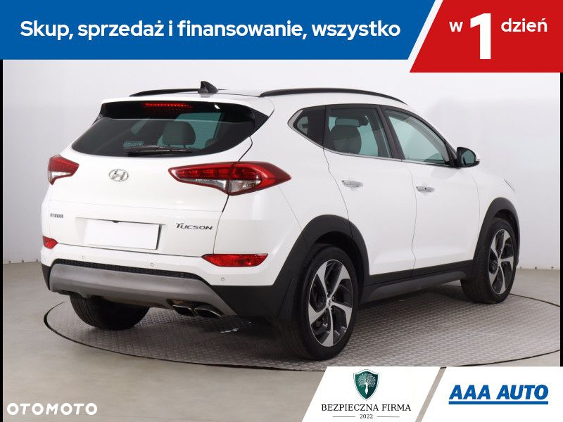 Hyundai Tucson - 6