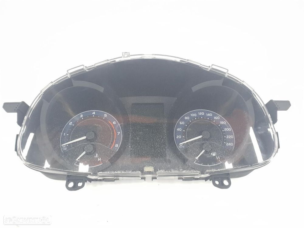 QUADRANTE TOYOTA AURIS E18 - 1