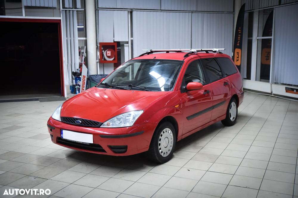 Ford Focus 1.6 Futura - 1
