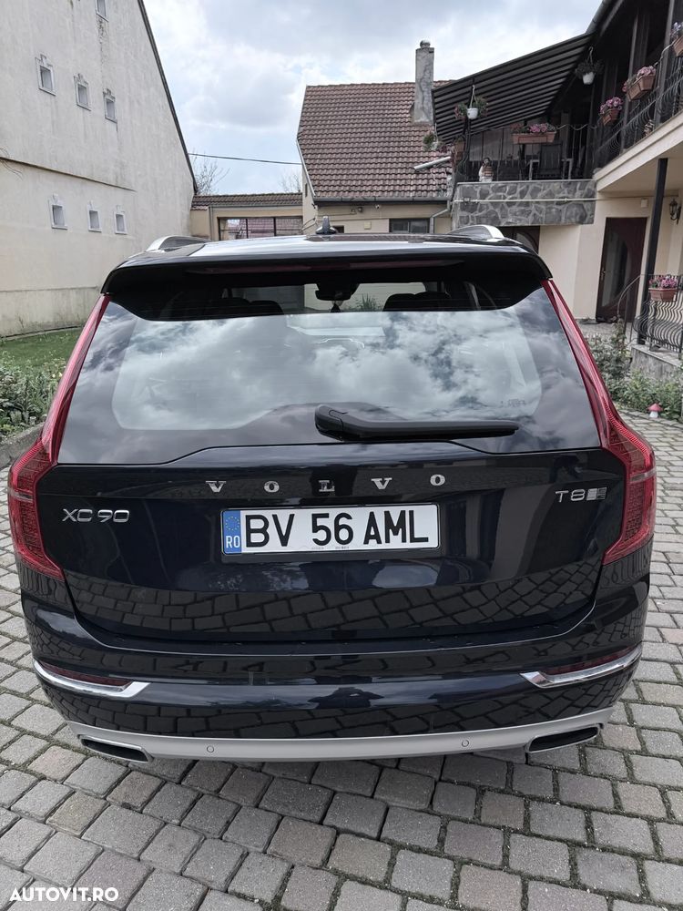 Volvo XC 90 - 32