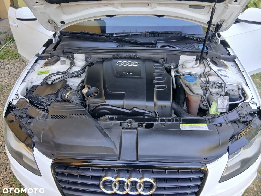 Audi A4 Avant 2.0 TDI DPF - 11