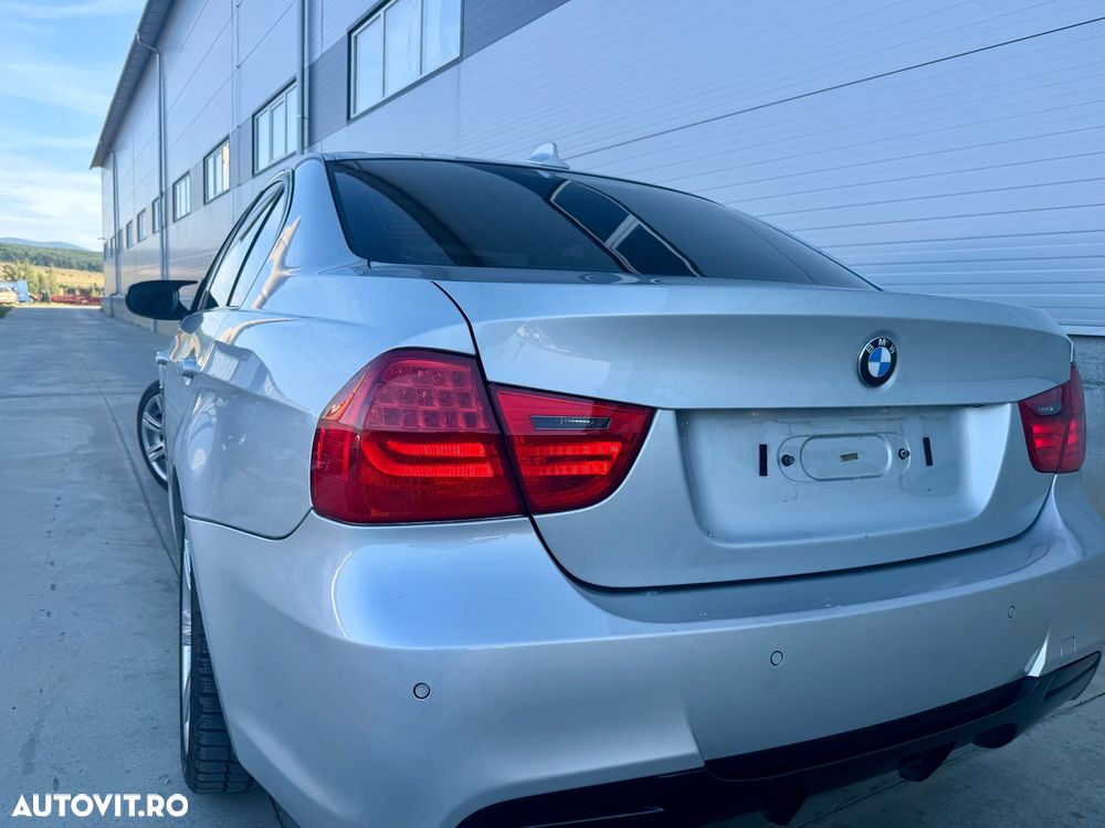 BMW Seria 3 320d DPF - 25