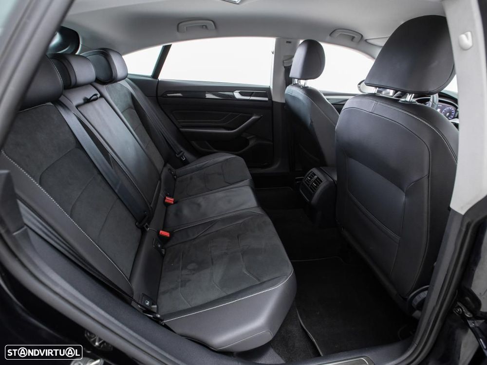 Volkswagen Arteon 2.0 TDI Elegance DSG — fotografia 11
