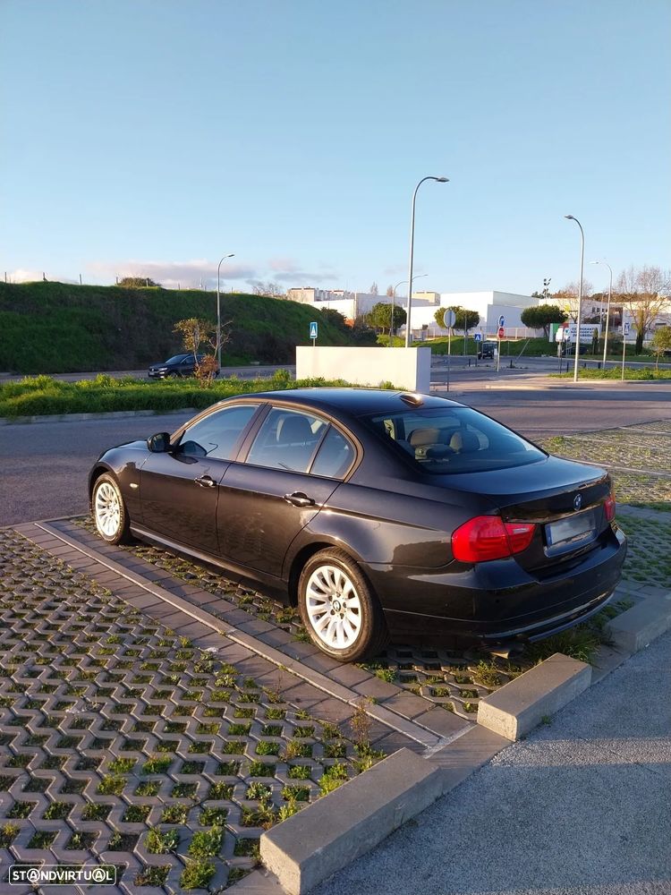 BMW 318 d Navigation - 6