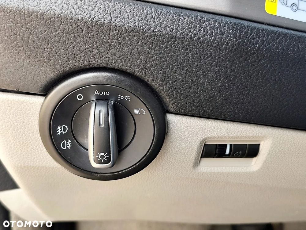 Volkswagen California - 19