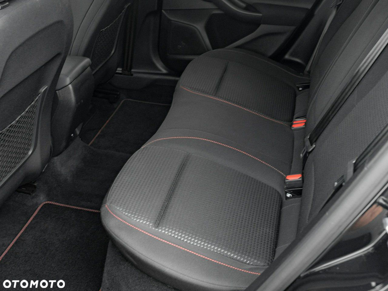 Ford Focus - 24