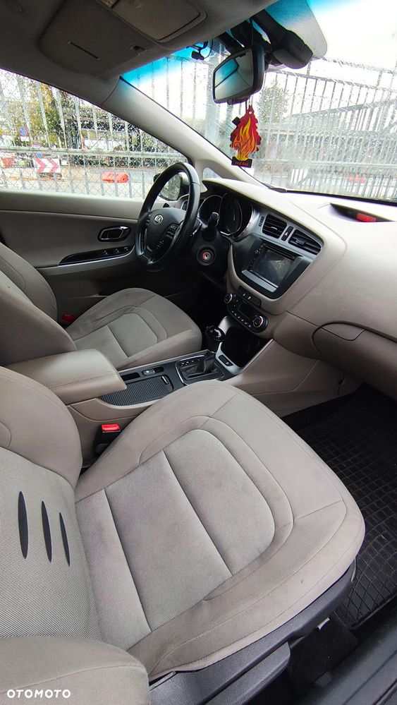 Kia Ceed Cee'd 1.6 GDI L DCT - 18