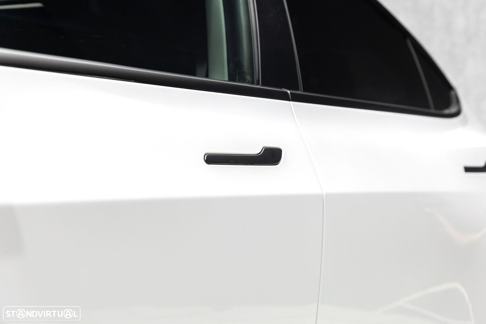 Tesla Model 3 Long-Range Dual Motor AWD - 16