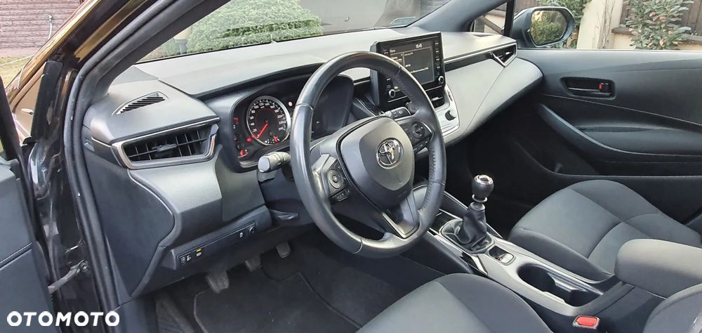 Toyota Corolla 1.2 T Active - 11