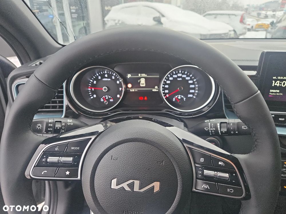 Kia XCeed 1.6 T-GDI Tribute DCT - 15