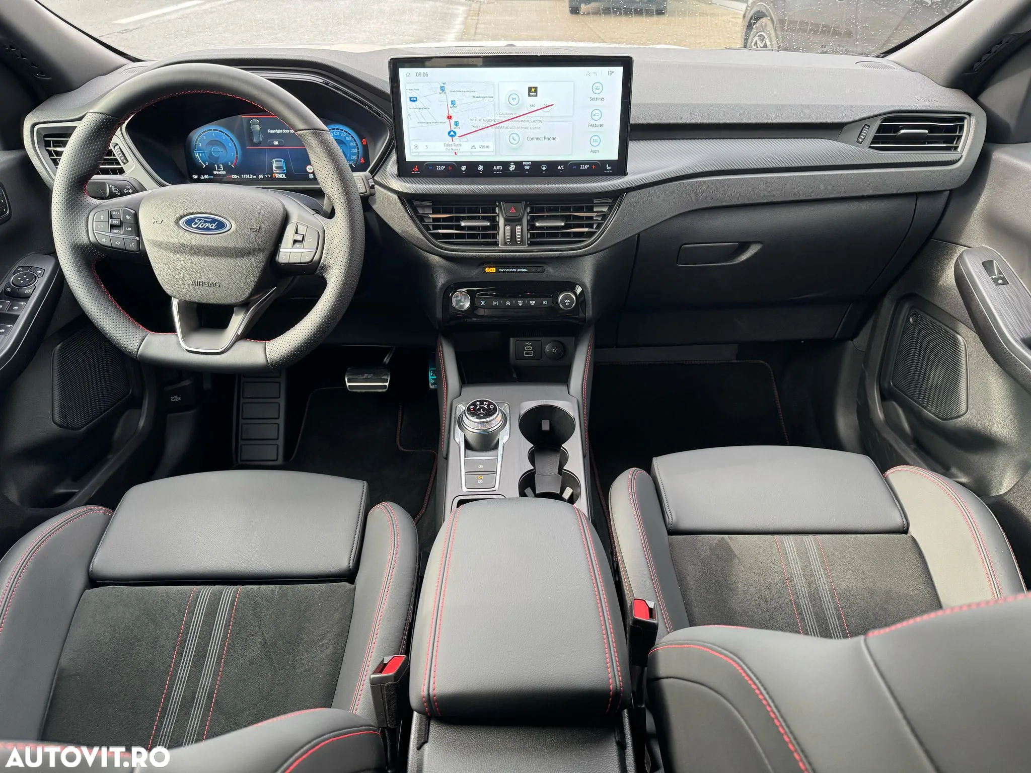 Ford Kuga 1.5 EcoBoost A8 FWD ST-Line X - 8